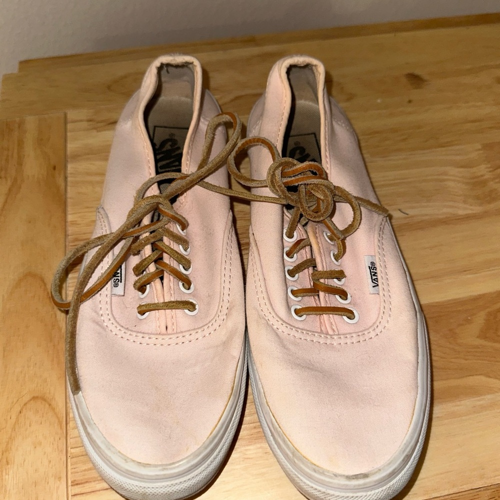 Vans Women’s Pink Vans sneakers